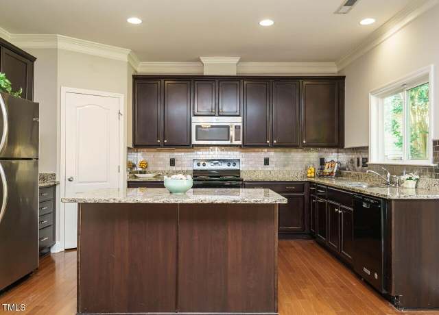 Property at 33 Juliette Dr, Durham, NC 27713, 3 beds, 2 baths