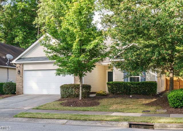 Property at 33 Juliette Dr, Durham, NC 27713, 3 beds, 2 baths