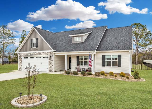 Property at 137 Shadybrook Dr, Benson, NC 27504, 3 beds, 2 baths