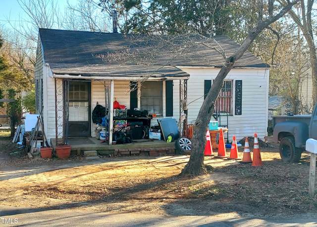 Property at 39 Circle Dr, Reidsville, NC 27320, 2 beds, 1 bath