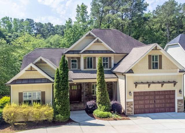 Property at 1101 Temple St, Raleigh, NC 27609, 5 beds, 4.5 baths
