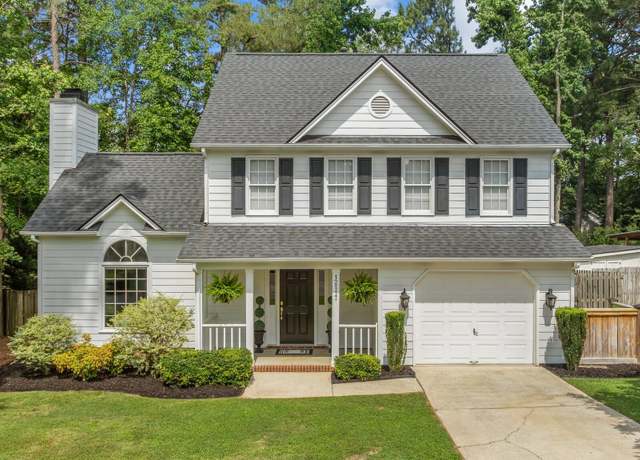 Property at 12117 Inglehurst Dr, Raleigh, NC 27613, 3 beds, 2.5 baths