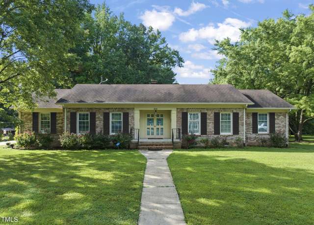 Property at 510 Forest Dr, South Boston, VA 24592, 3 beds, 2 baths