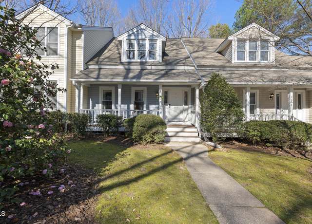 Property at 1634 Claiborne Ct, Raleigh, NC 27606, 2 beds, 2 baths