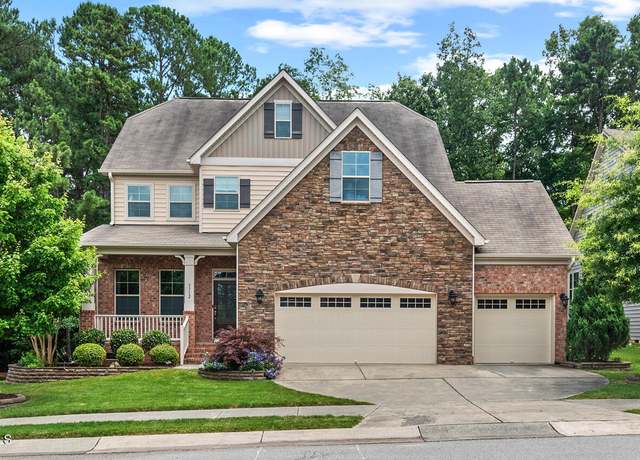 Property at 3312 Flat River Dr, Durham, NC 27703, 6 beds, 4 baths