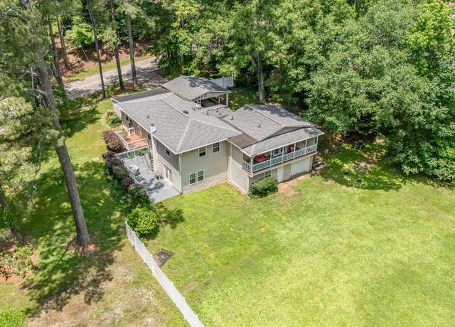 Property at 3012 Optimist Farm Rd, Apex, NC 27539, 4 beds, 3 baths