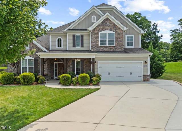 Property at 807 Sugarberry Ln, Greensboro, NC 27455, 5 beds, 4 baths
