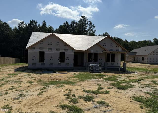 Property at 602 Tuscany Cir, Princeton, NC 27569, 3 beds, 2 baths
