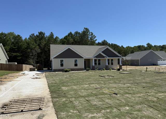 Property at 602 Tuscany Cir, Princeton, NC 27569, 3 beds, 2 baths