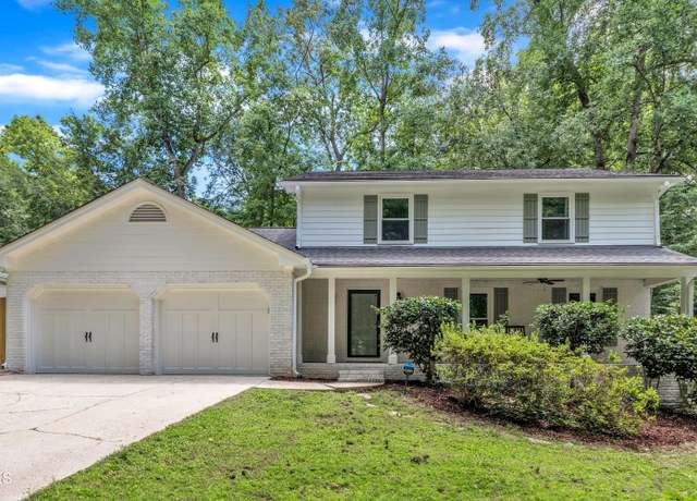 Property at 1108 Steinbeck Dr, Raleigh, NC 27609, 4 beds, 2.5 baths