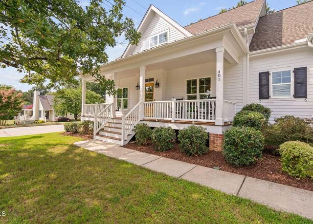 Property at 401 Culvert St, Apex, NC 27502, 4 beds, 3.5 baths