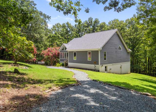 Property at 130 Turtle Creek Dr, Pittsboro, NC 27312, 3 beds, 3 baths