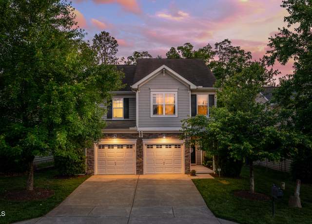 Property at 1908 Woodsdale Dr, Durham, NC 27703, 3 beds, 2.5 baths
