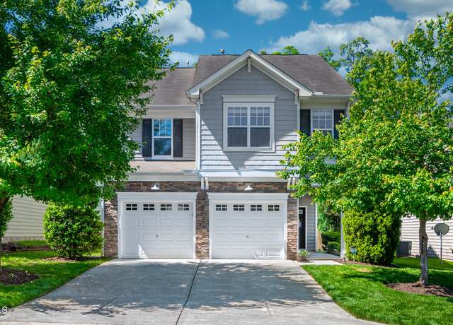 Property at 1908 Woodsdale Dr, Durham, NC 27703, 3 beds, 2.5 baths