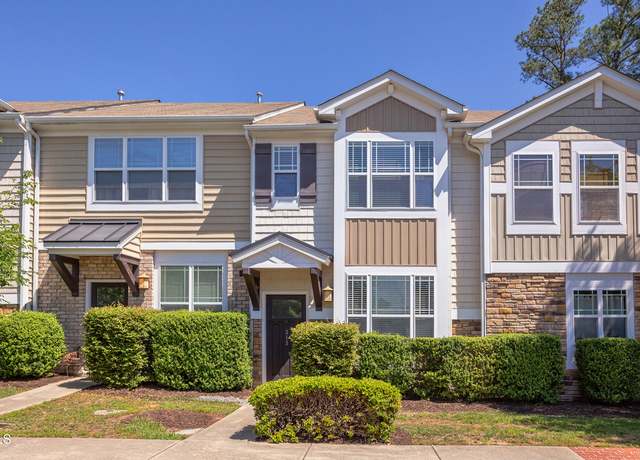 Property at 313 Carthage Ct, Durham, NC 27703, 2 beds, 2.5 baths