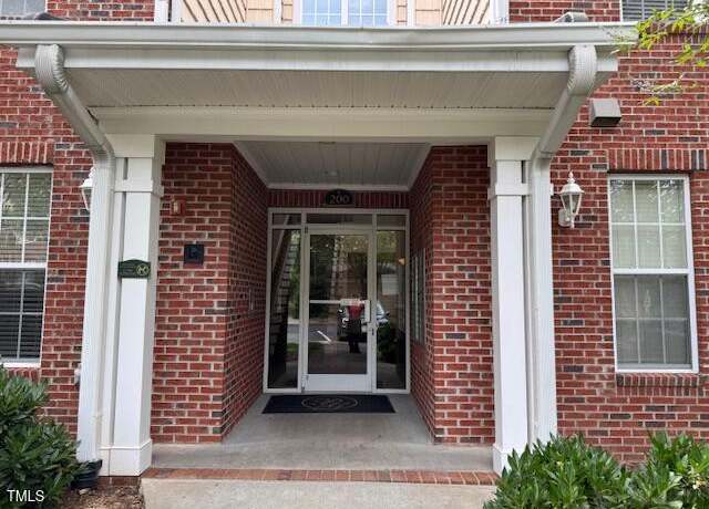 Property at 211 Providence Gln, Chapel Hill, NC 27514, 2 beds, 2 baths