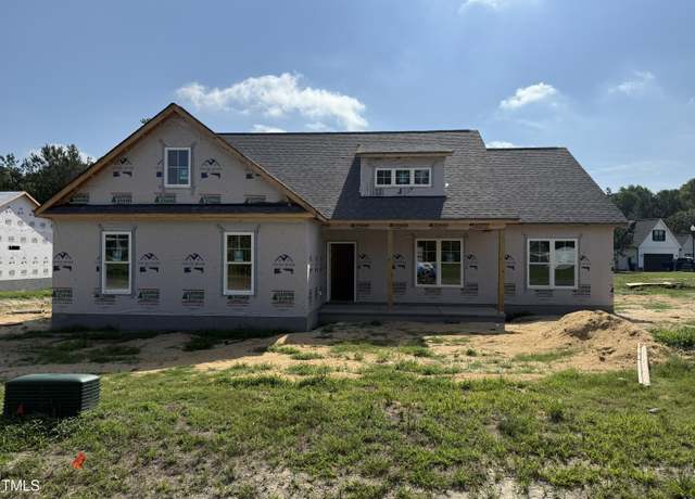 Property at 604 Tuscany Cir, Princeton, NC 27569, 3 beds, 2 baths