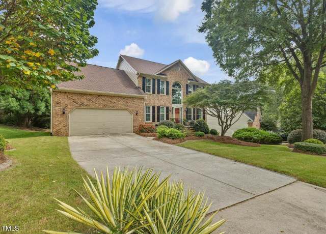 Property at 202 Danton Dr, Cary, NC 27518, 4 beds, 3 baths