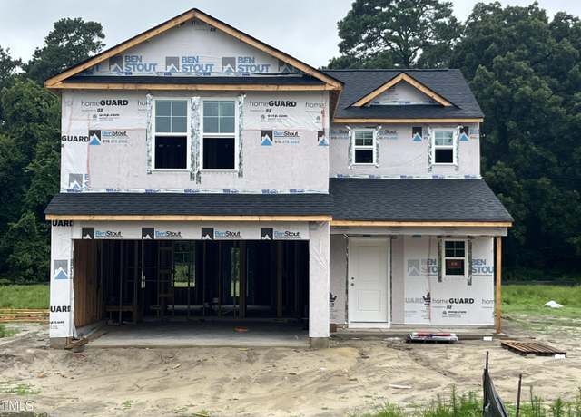 Property at 213 Hill Valley Dr, La Grange, NC 28551, 4 beds, 2.5 baths