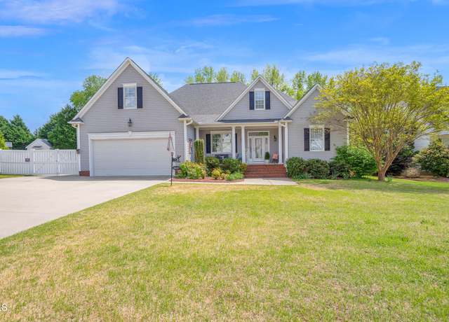 Property at 4407 Davis Farms Dr N, Wilson, NC 27896, 3 beds, 2.5 baths