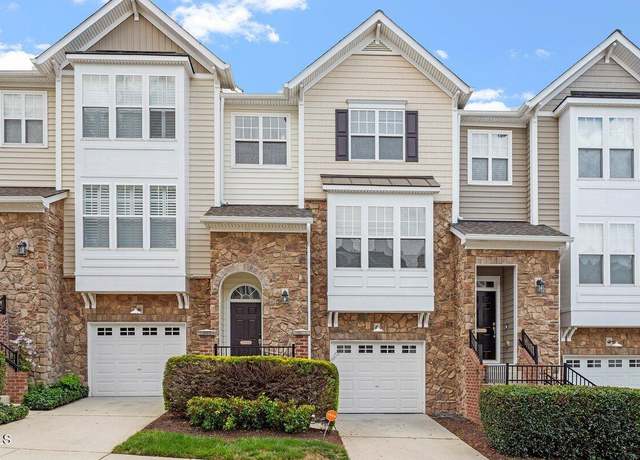 Property at 5003 Celtic Ct, Raleigh, NC 27612, 4 beds, 3.5 baths