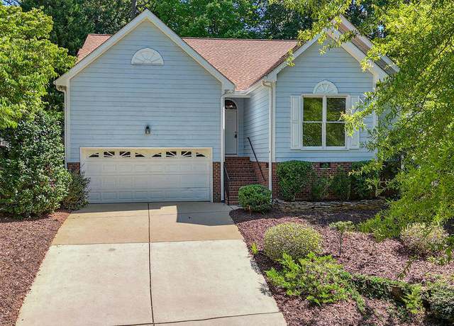 Property at 125 Chimney Rise Dr, Cary, NC 27511, 3 beds, 2 baths