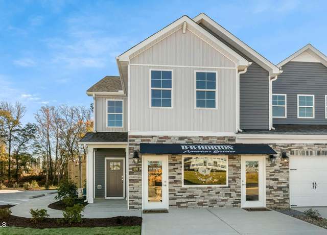 Property at 720 Apple Churn Dr, Fuquay Varina, NC 27526, 4 beds, 3 baths