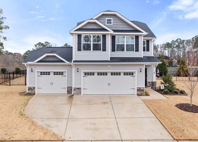 Property at 176 E Ravano Dr, Clayton, NC 27527, 4 beds, 2.5 baths