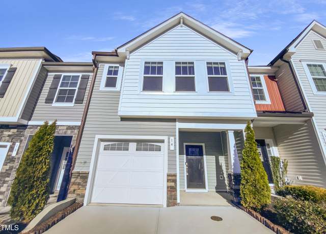 Property at 14 Bordeaux Dr, Clayton, NC 27527, 3 beds, 2.5 baths