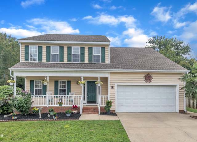 Property at 102 Lake Meadow Dr, Apex, NC 27502, 3 beds, 2.5 baths