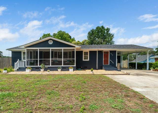 Property at 914 Forest Dr, Garner, NC 27529, 2 beds, 2 baths