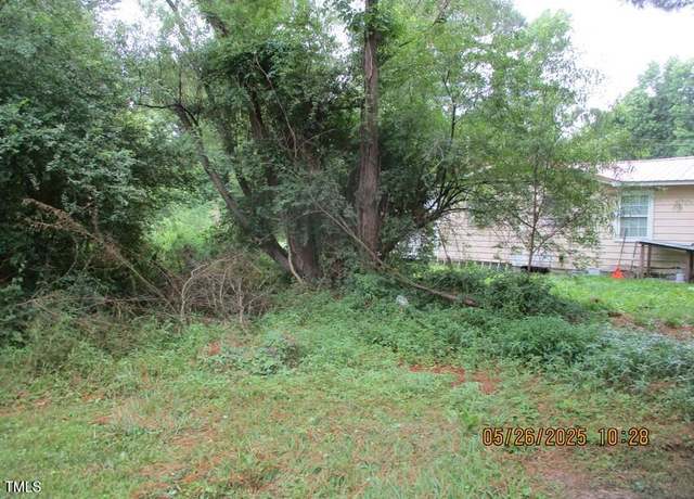 Property at 48 Nelson St, Rose Hill, NC 28458