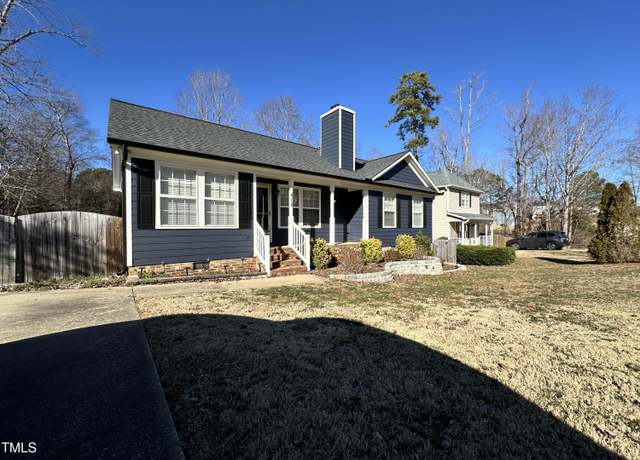 Property at 408 Teal Lake Dr, Holly Springs, NC 27540, 3 beds, 2 baths