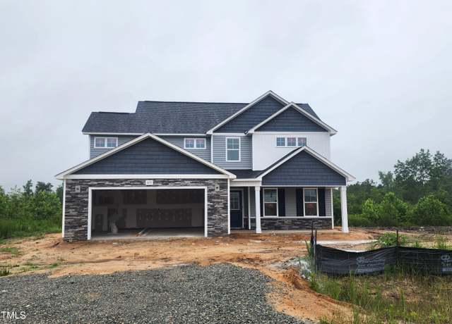 Property at 3200 Peruvian Ct, Fayetteville, NC 28312, 3 beds, 2.5 baths