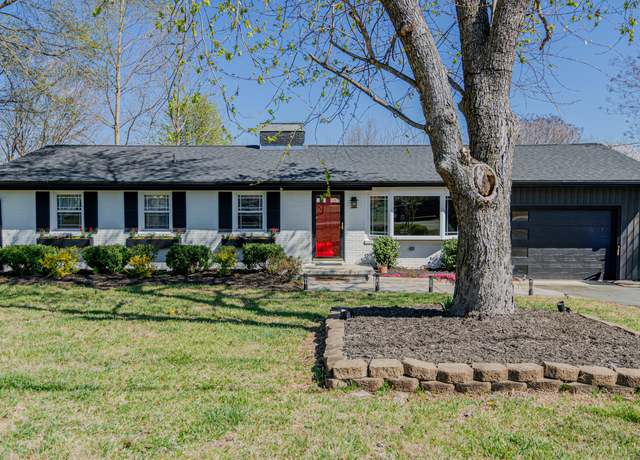 Property at 761 S Eighth St, Mebane, NC 27302, 4 beds, 2.5 baths