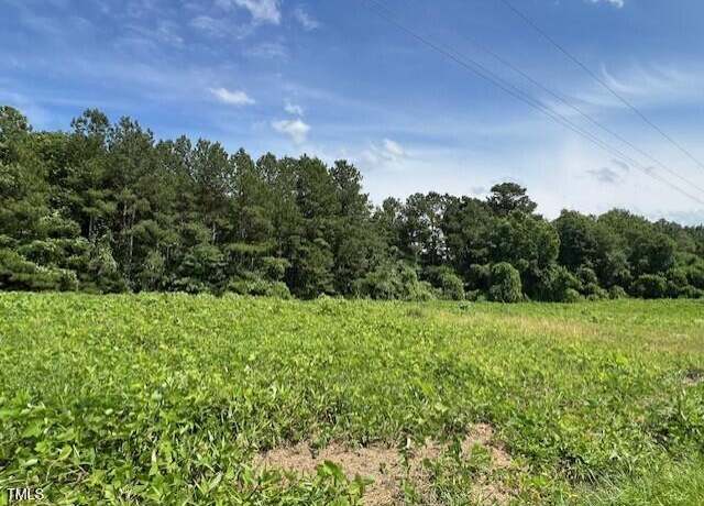 Property at 520 Embro Vaughan Rd, Macon, NC 27551