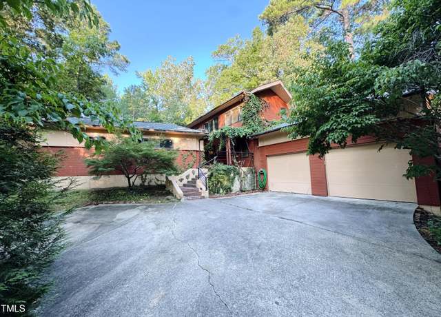 Property at 71010 Russell, Chapel Hill, NC 27517, 3 beds, 2.5 baths