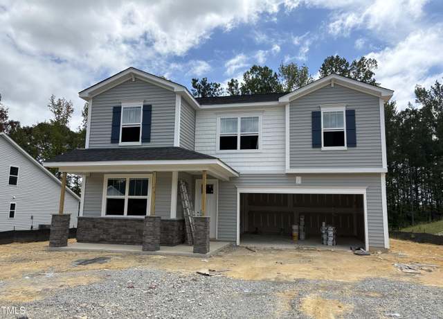Property at 305 Providence Creek Dr, Fuquay Varina, NC 27526, 4 beds, 2.5 baths