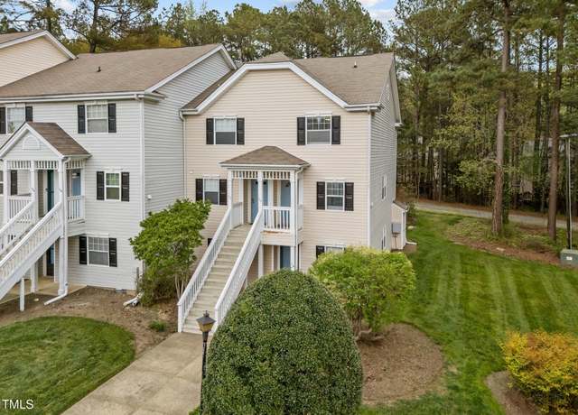 Property at 120 Schultz St, Chapel Hill, NC 27514, 2 beds, 2.5 baths