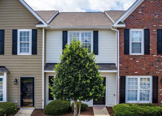 Property at 34 Belhaven Dr, Clayton, NC 27520, 2 beds, 2.5 baths