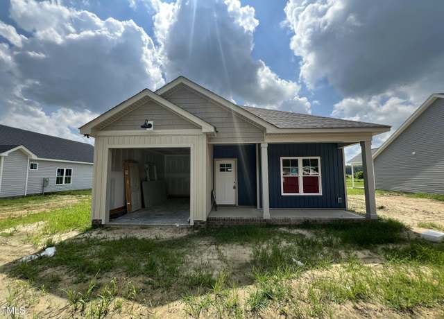 Property at 506 S Vance St, Fremont, NC 27830, 3 beds, 2 baths