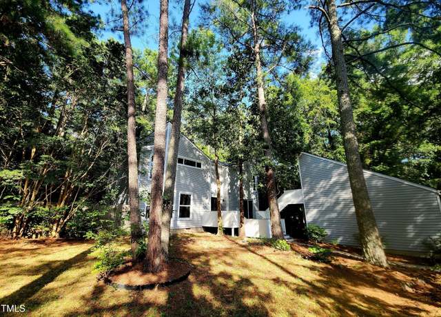 Property at 4008 Livingstone Pl, Durham, NC 27707, 4 beds, 2.5 baths