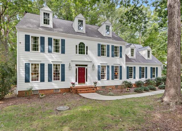 Property at 7 Sagamore Pl, Hillsborough, NC 27278, 4 beds, 2.5 baths