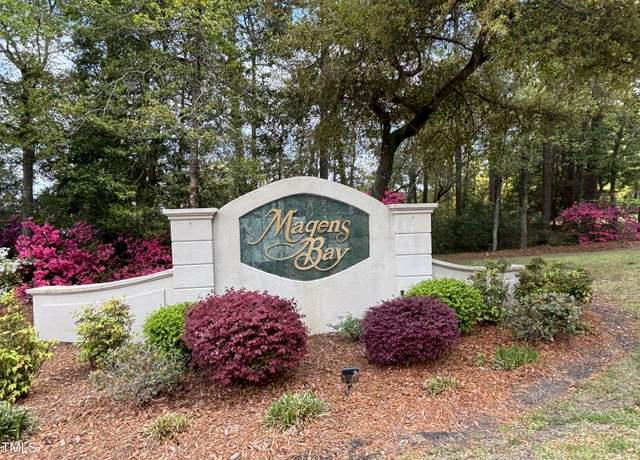 Property at 224 Royal Oaks Ct, Cedar Point, NC 28584