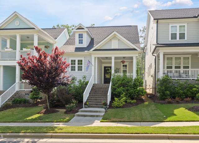 Property at 706 Great Ridge Pkwy, Chapel Hill, NC 27516, 3 beds, 2.5 baths