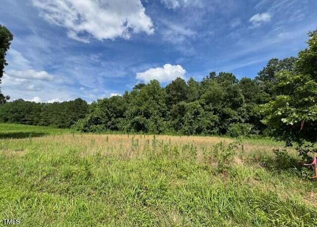 Property at 506 Embro Vaughan Rd, Macon, NC 27551