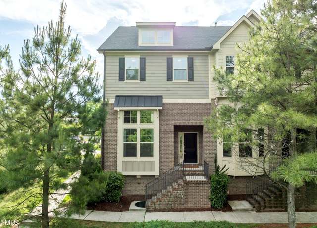Property at 2316 Apex Peakway, Apex, NC 27502, 3 beds, 2.5 baths