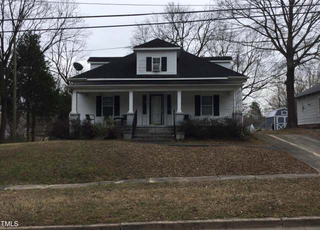 Property at 925 Harris St, Burlington, NC 27217, 3 beds, 1 bath