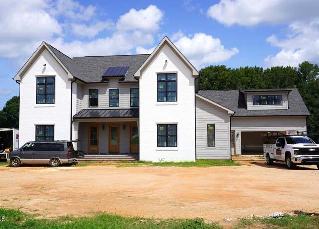 Property at 275 Forest Bridge Rd, Youngsville, NC 27596, 4 beds, 4.5 baths