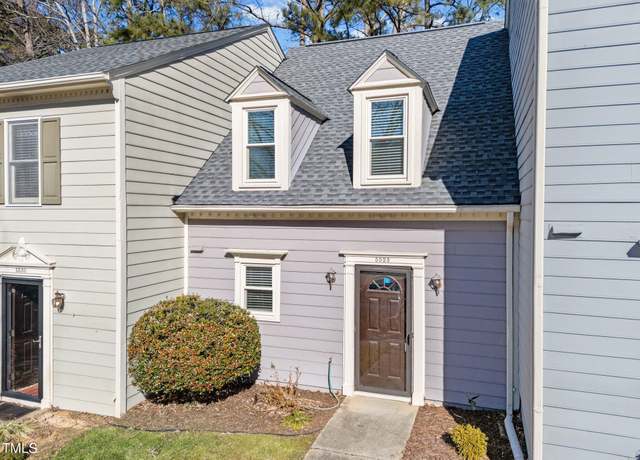 Property at 5528 Forest Oaks Dr, Raleigh, NC 27609, 2 beds, 1.5 baths